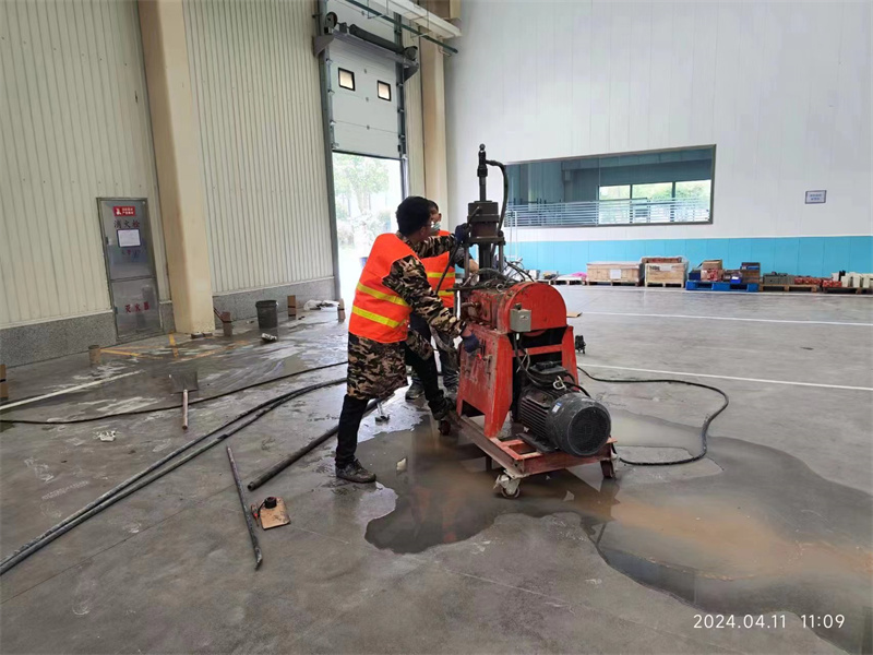 台前厂房地面下沉塌陷注浆加固施工